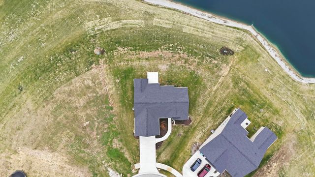 17155 Carrollton Court, Huntertown, IN 46748