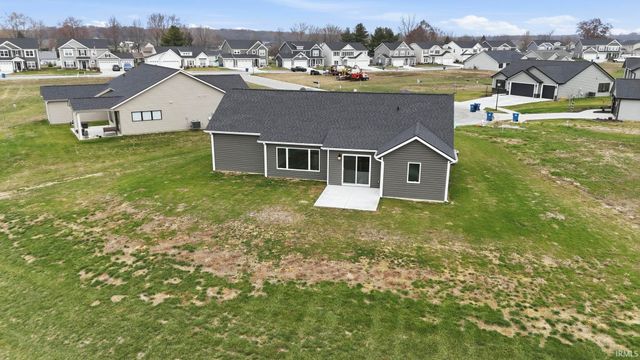 17155 Carrollton Court, Huntertown, IN 46748