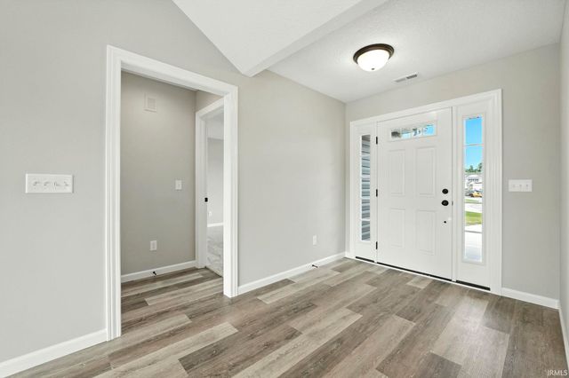 17155 Carrollton Court, Huntertown, IN 46748