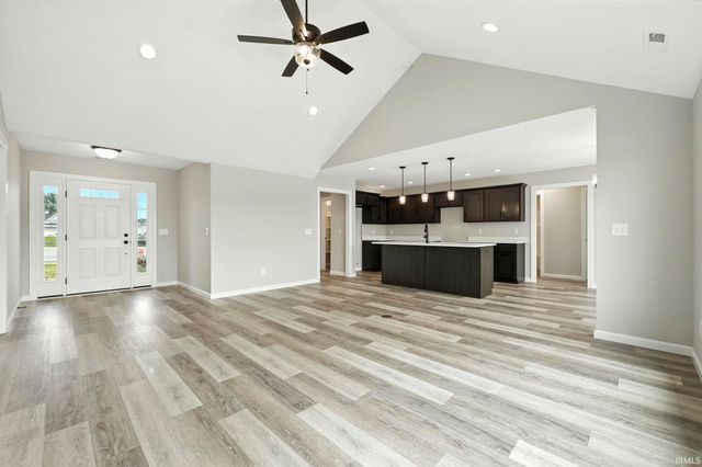 17155 Carrollton Court, Huntertown, IN 46748