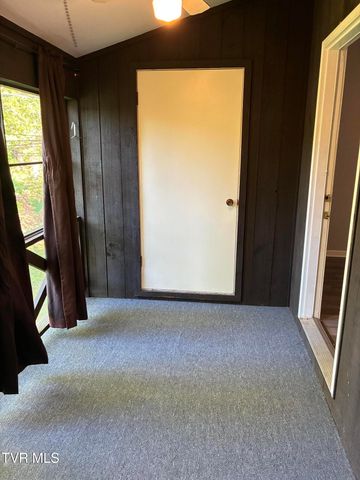 1833 Presswood Road -, Johnson City, TN 37604