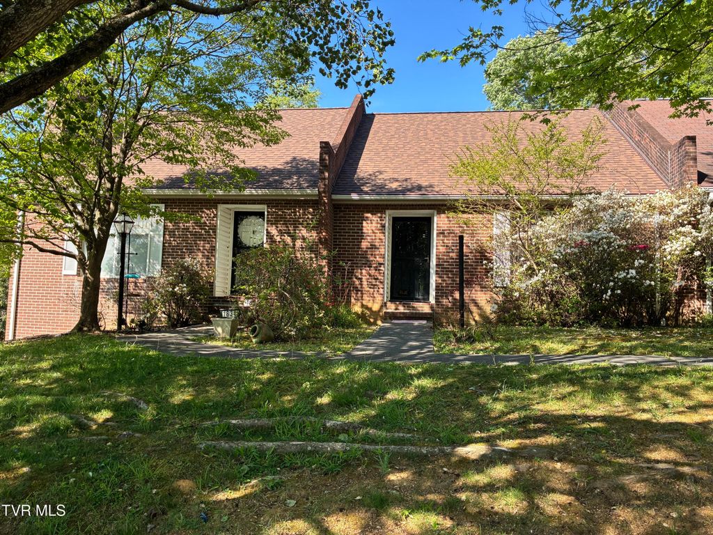 1833 Presswood Road -, Johnson City, TN 37604