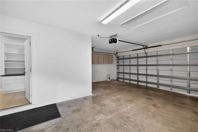 1206 SW 1st PL, Cape Coral, FL 33991