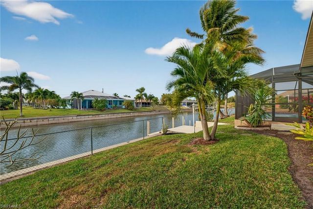 1206 SW 1st PL, Cape Coral, FL 33991