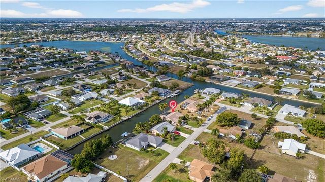 1206 SW 1st PL, Cape Coral, FL 33991