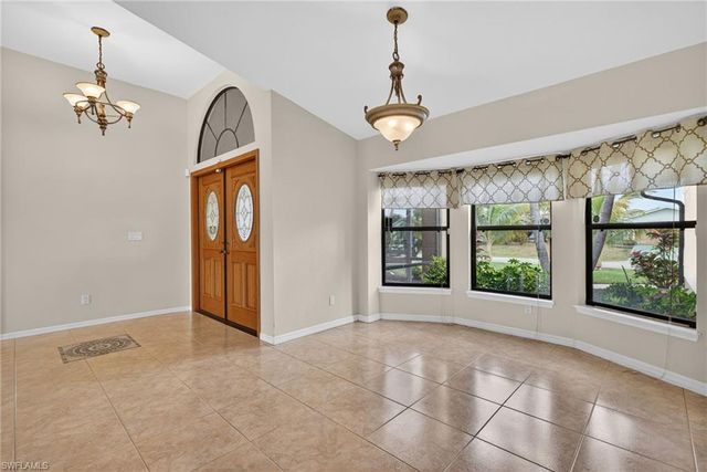 1206 SW 1st PL, Cape Coral, FL 33991