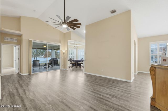 5 Royale Lane, Palm Coast, FL 32164