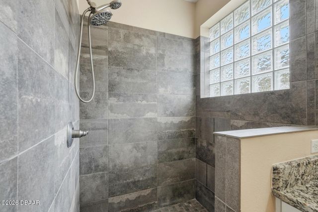 5 Royale Lane, Palm Coast, FL 32164