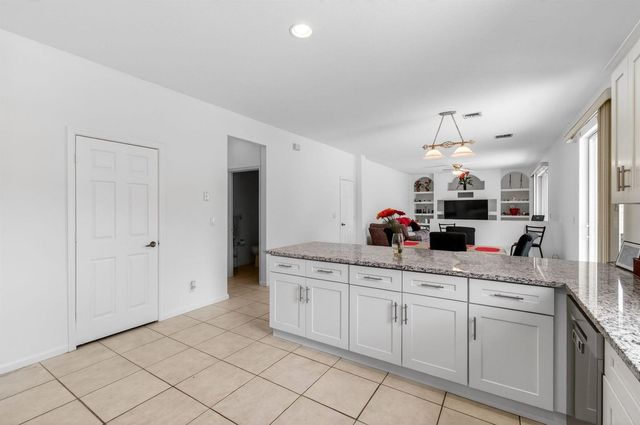6305 Blue Bay Circle, Lake Worth, FL 33467