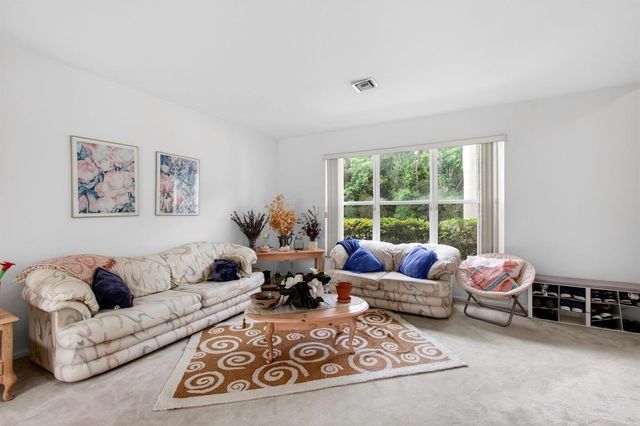6305 Blue Bay Circle, Lake Worth, FL 33467