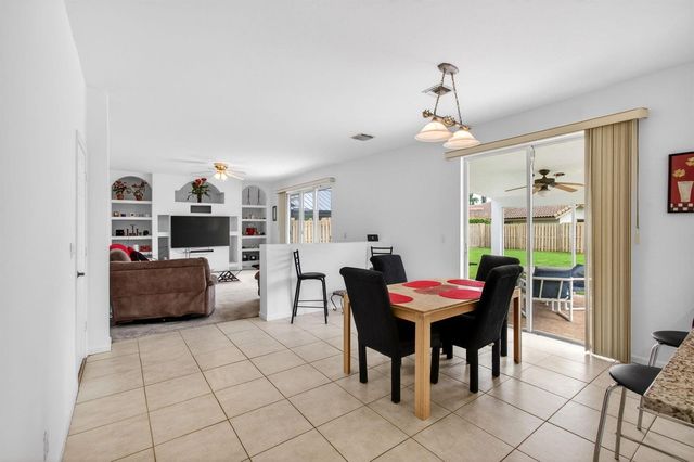 6305 Blue Bay Circle, Lake Worth, FL 33467