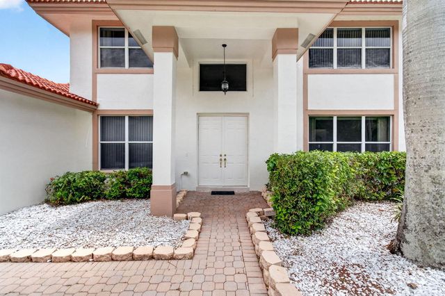 6305 Blue Bay Circle, Lake Worth, FL 33467