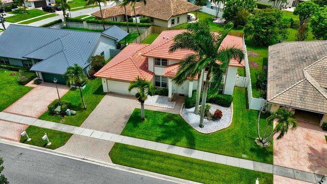 6305 Blue Bay Circle, Lake Worth, FL 33467