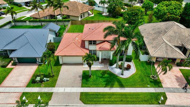 6305 Blue Bay Circle, Lake Worth, FL 33467