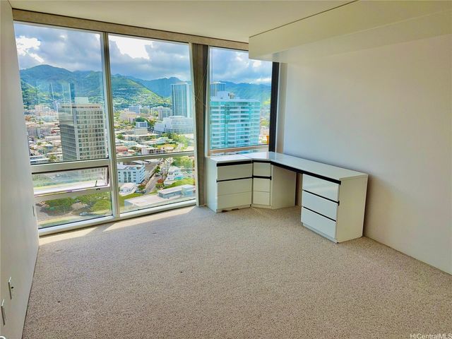 88 Piikoi Street 2803, Honolulu, HI 96814