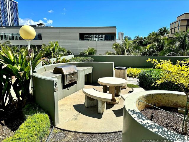 88 Piikoi Street 2803, Honolulu, HI 96814