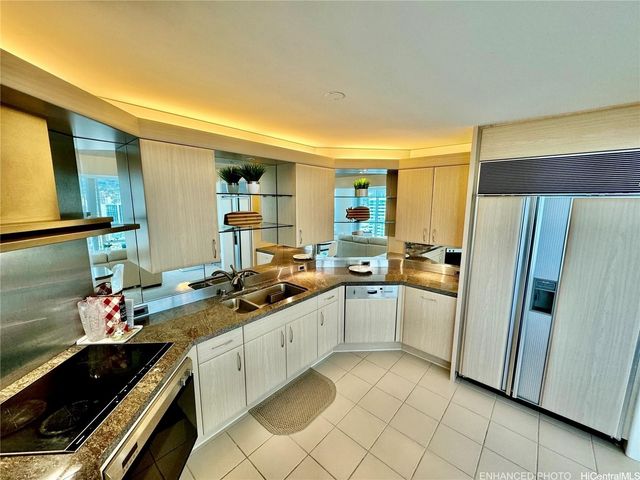 88 Piikoi Street 2803, Honolulu, HI 96814