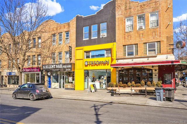 3617 30th Avenue, Astoria, NY 11103