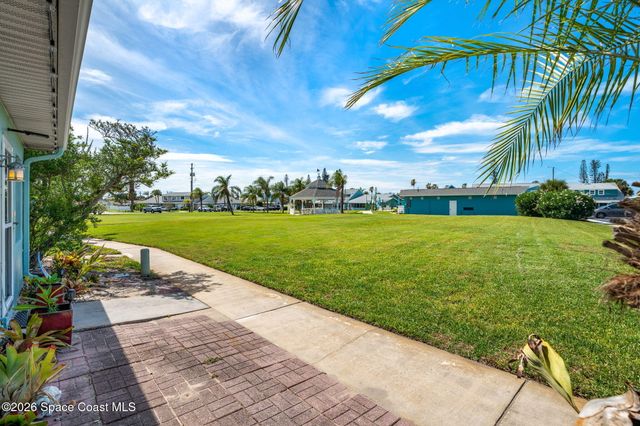 412 Emerald Drive S, Indian Harbour Beach, FL 32937