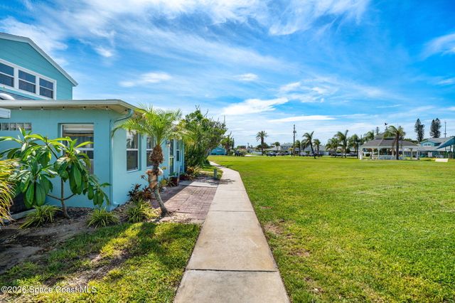 412 Emerald Drive S, Indian Harbour Beach, FL 32937
