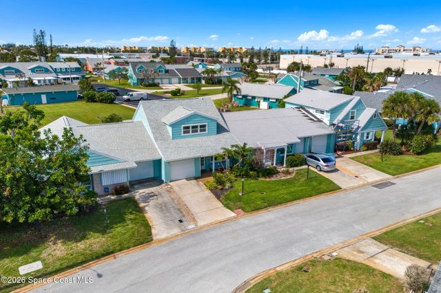 412 Emerald Drive S, Indian Harbour Beach, FL 32937