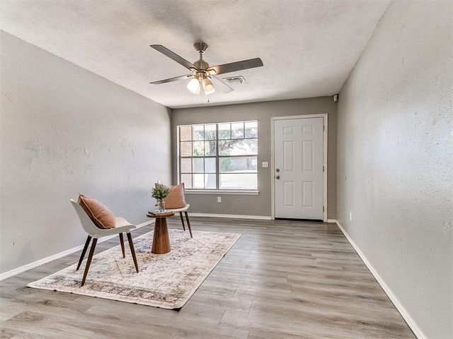 315 W Silverwood Drive, Midwest City, OK 73110