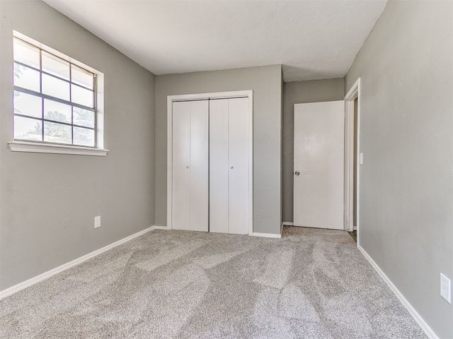 315 W Silverwood Drive, Midwest City, OK 73110