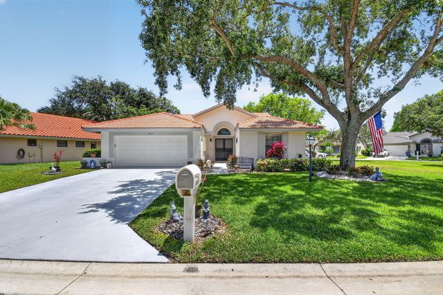 4810 Catamaran Circle, Boynton Beach, FL 33436