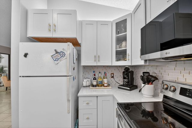 4810 Catamaran Circle, Boynton Beach, FL 33436