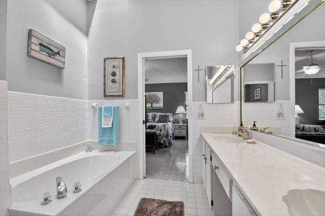 4810 Catamaran Circle, Boynton Beach, FL 33436