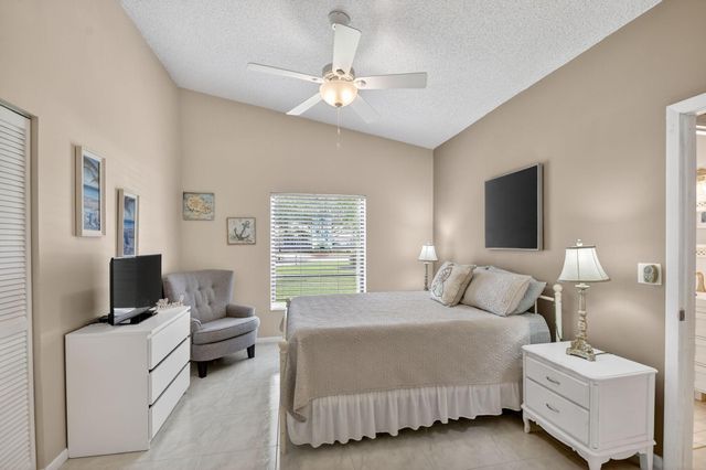 4810 Catamaran Circle, Boynton Beach, FL 33436