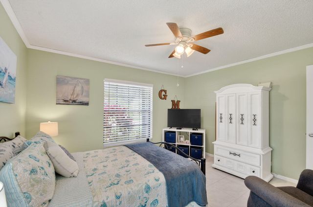 4810 Catamaran Circle, Boynton Beach, FL 33436