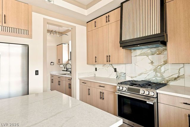 834 Waterloo Drive, Henderson, NV 89002