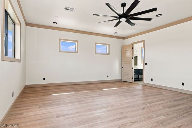 834 Waterloo Drive, Henderson, NV 89002