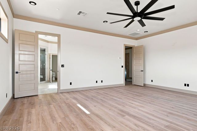 834 Waterloo Drive, Henderson, NV 89002