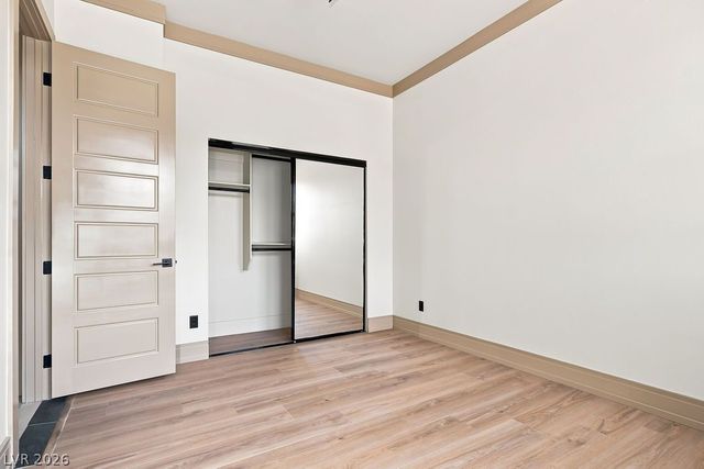 834 Waterloo Drive, Henderson, NV 89002