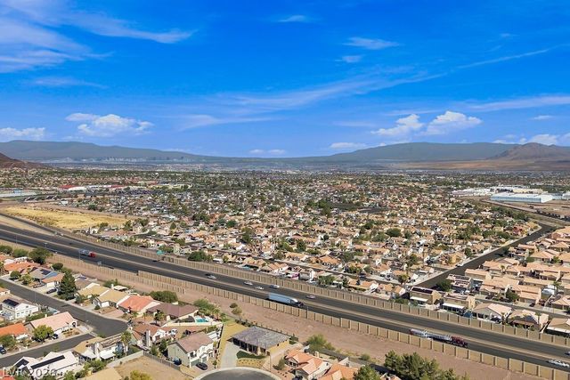 834 Waterloo Drive, Henderson, NV 89002