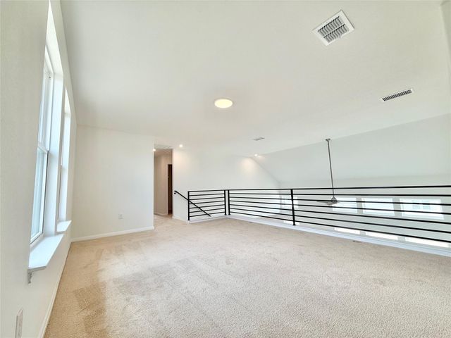 476 Young ST, Buda, TX 78610