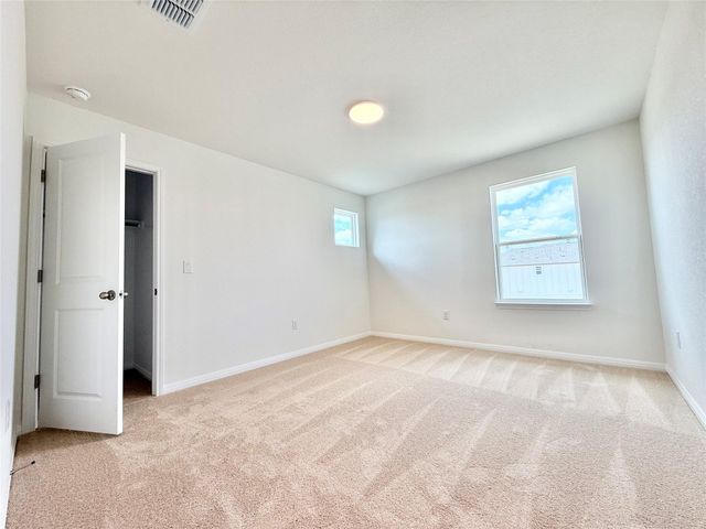 476 Young ST, Buda, TX 78610