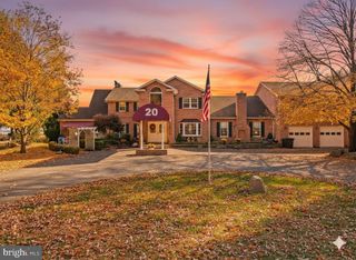 20 MILLER DR, Kutztown, PA 19530