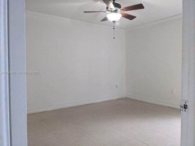 7125 NW 186th St B209, Hialeah, FL 33015