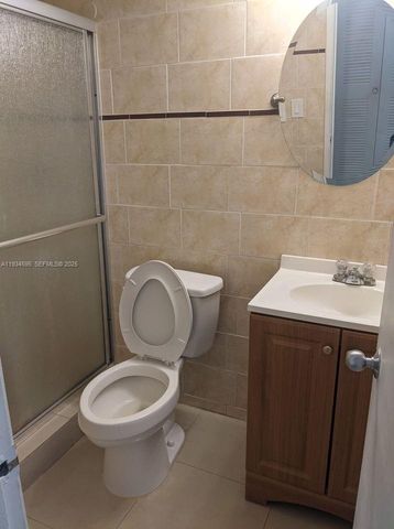 7125 NW 186th St B209, Hialeah, FL 33015