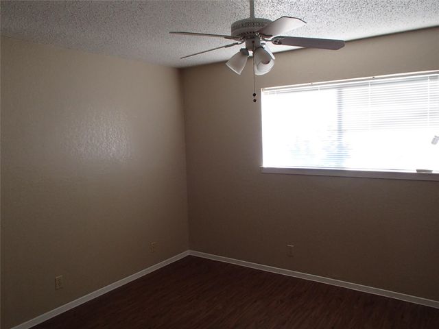 3702 Rocky Hollow TRL B, Georgetown, TX 78628