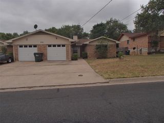 3702 Rocky Hollow TRL B, Georgetown, TX 78628