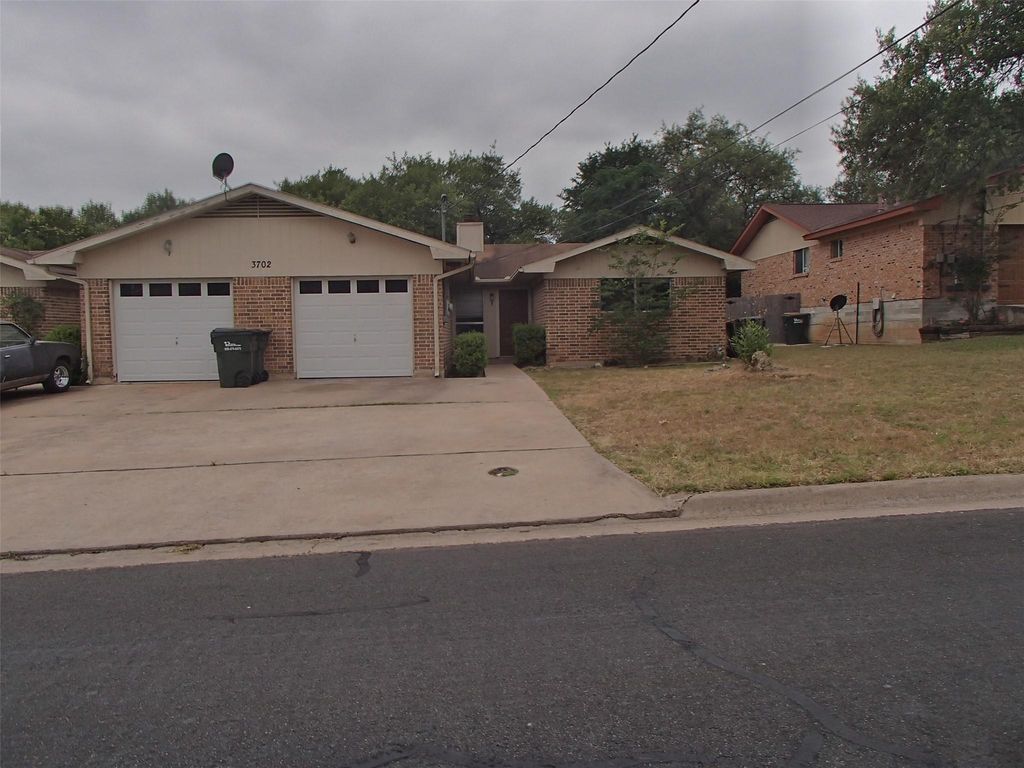 3702 Rocky Hollow TRL B, Georgetown, TX 78628