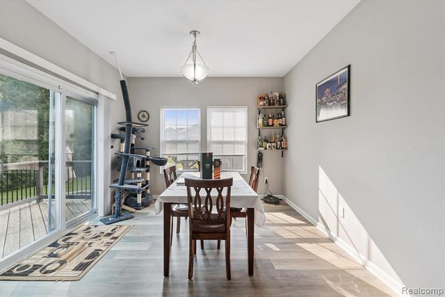 42811 Colonial Road, Belleville, MI 48111