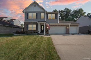 42811 Colonial Road, Belleville, MI 48111