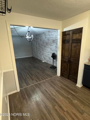 2757 Sweetbriar Court, Toledo, OH 43615