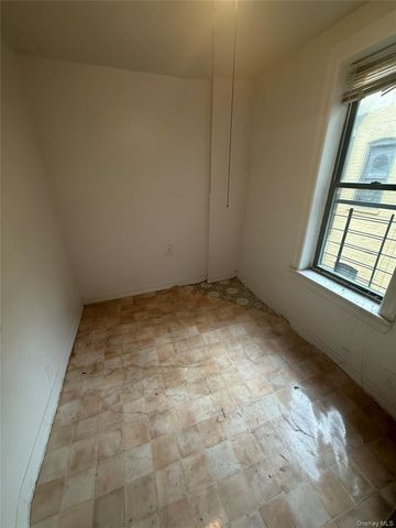 2116 Honeywell Avenue 10, Bronx, NY 10460