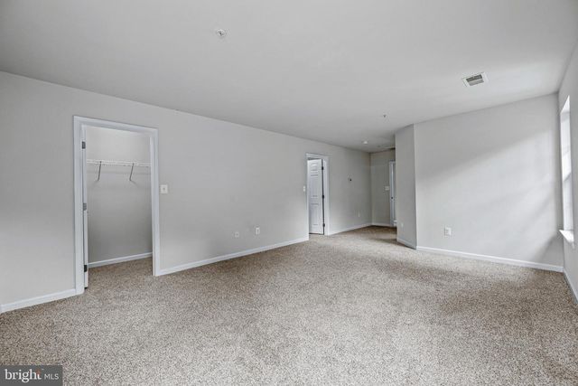 2105 FIELDBROOK LN, Mount Airy, MD 21771